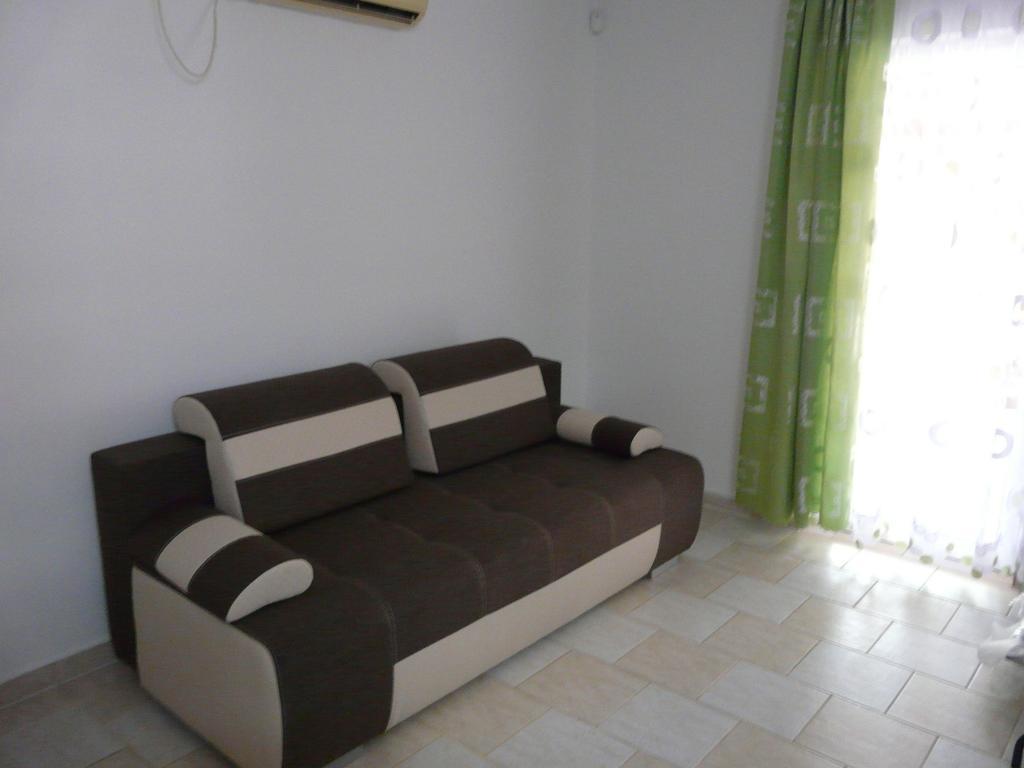 Naphaz Apartman Тисафюред Экстерьер фото