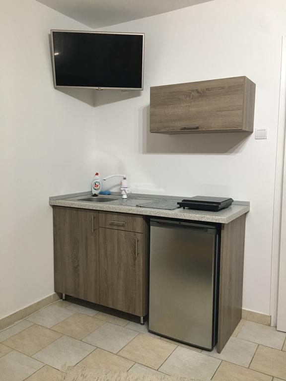 Naphaz Apartman Тисафюред Экстерьер фото
